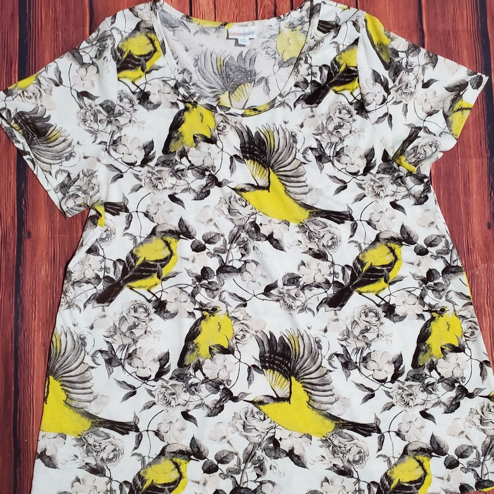 LuLaRoe Tops
